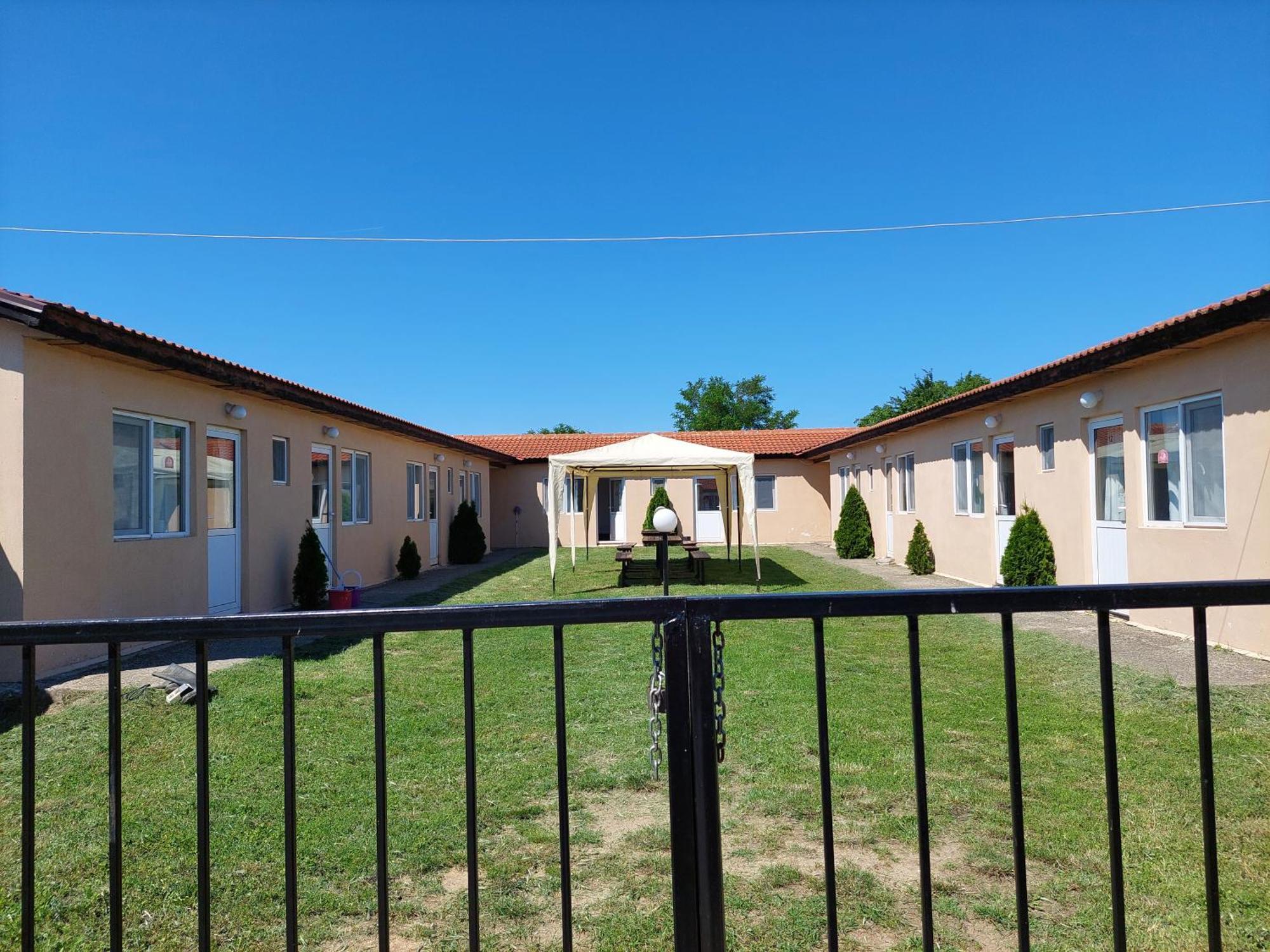 Krimski Bungalows بايالا المظهر الخارجي الصورة